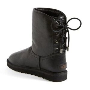 UGG Mariana Black Leather Lace Up Boots Size 7
